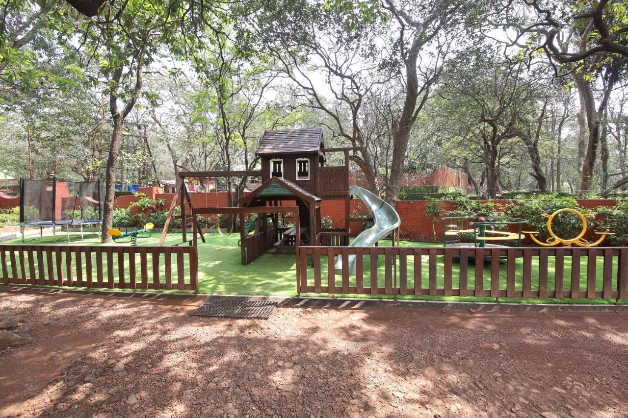 Westend Hotel Matheran Exterior foto